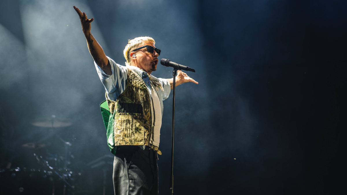 Ecarté par Ed Sheeran, Macklemore démarre sa propre tournée