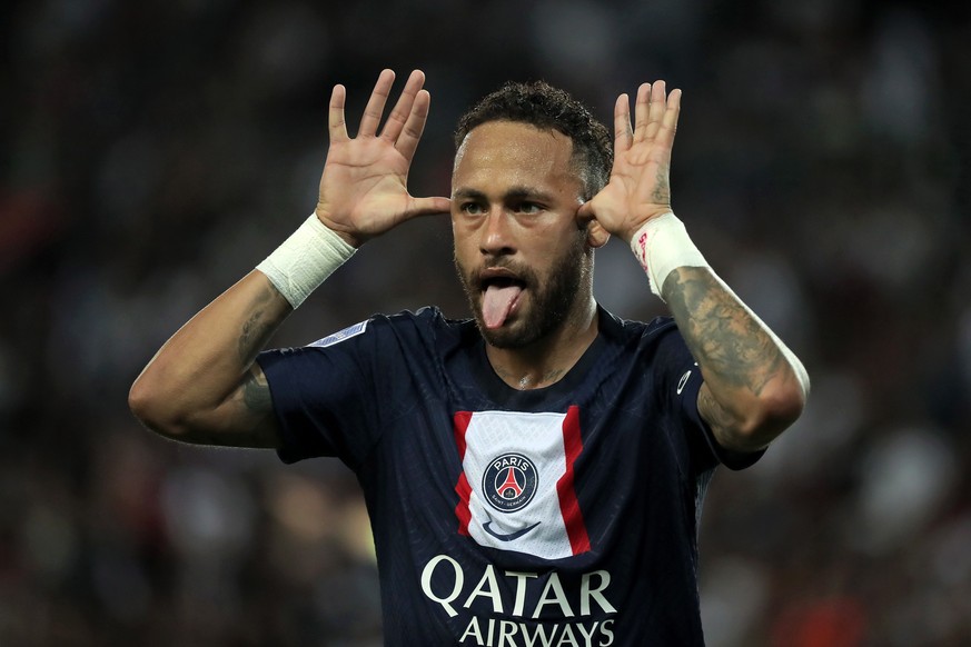 Le lac artificiel du manoir de Neymar va lui coûter très cher en 2023