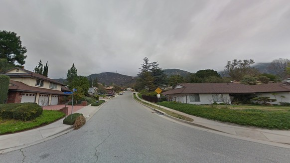 La rue de Monterosa Drive, qui débouche sur un cul-de-sac, avant l'incendie dévastateur. Il ne reste presque rien du quartier aujourd'hui.
