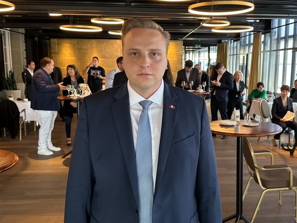 Nils Fiechter, Junge SVP