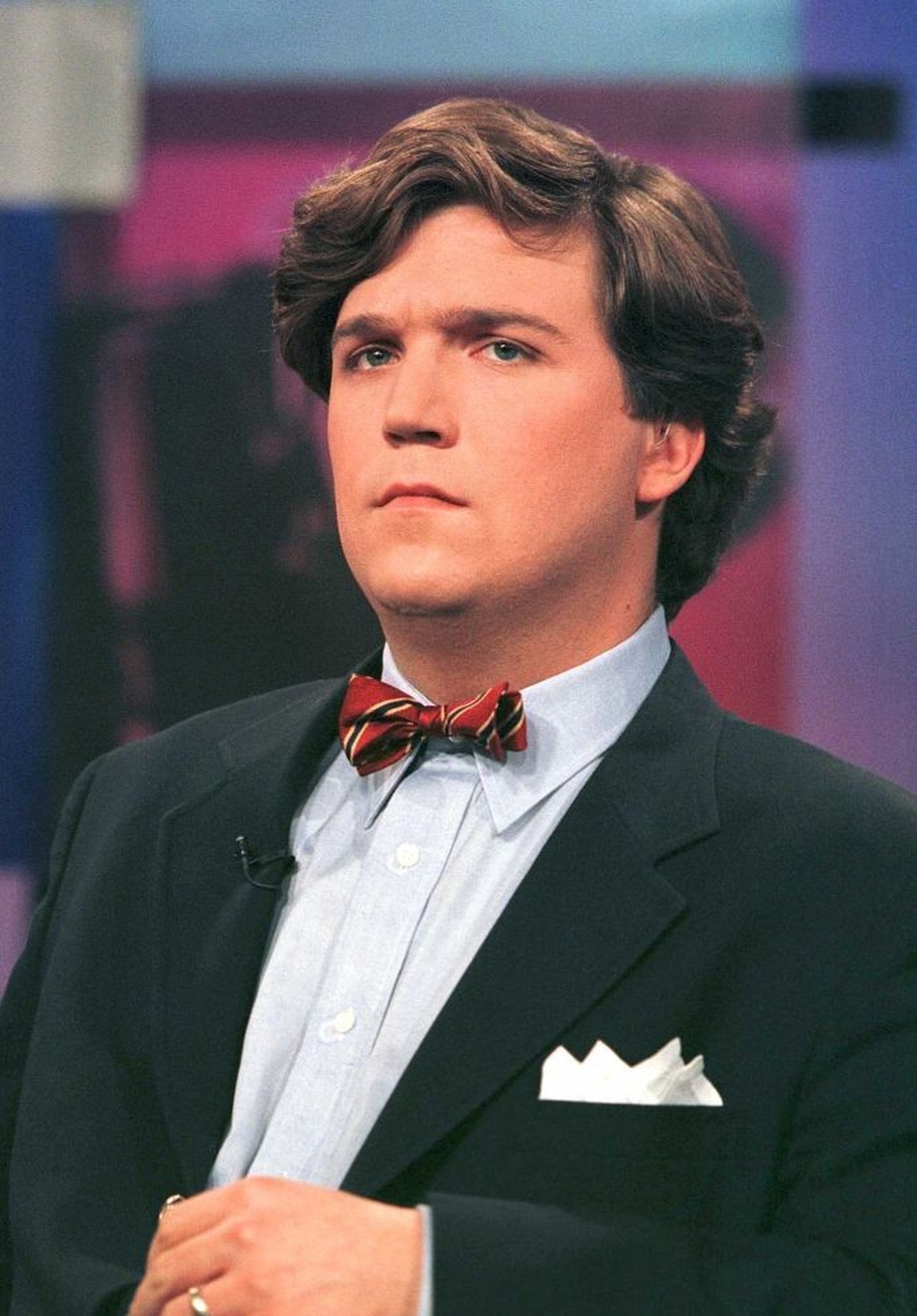 Tucker Carlson of the Weekly Standard during a CNN National Town Meeting on the Media discussing coverage of the White House sex scandal, Arlington, Virginia, January 28, 1998. (Photo by Richard Ellis ...