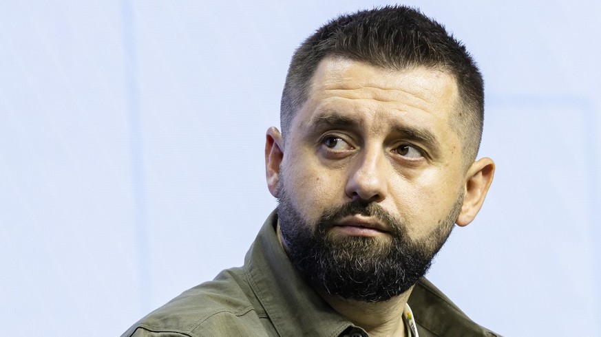 Un vice-ministre russe retrouvé mort ++ Londres s'énerve