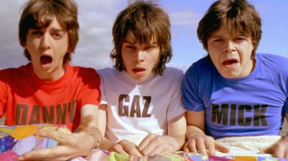 Supergrass Alright video