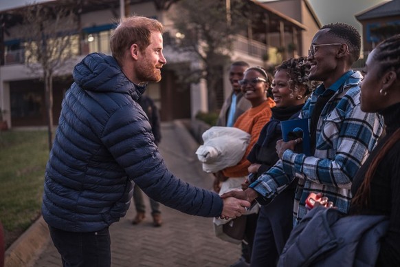 Le prince Harry, «dévasté», quitte son association caritative Sentebale, au Lesotho, en solidarité avec le conseil d&#039;administration.