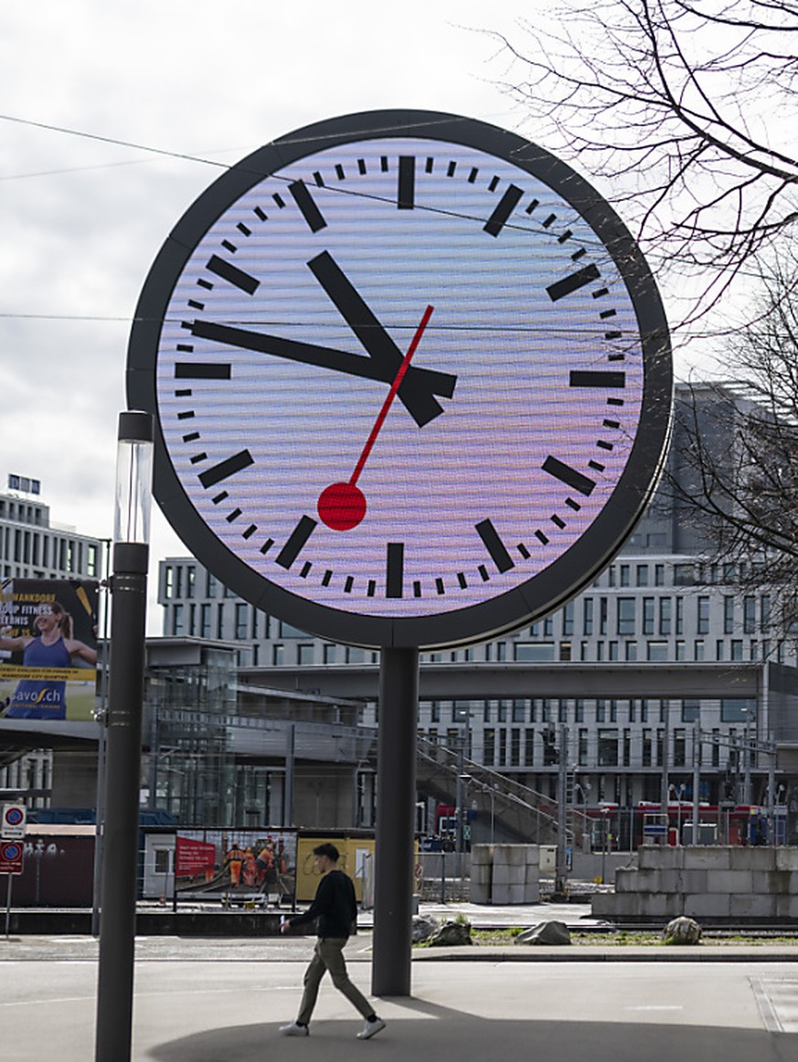 La trotteuse de la symbolique horloge des CFF passera au vert dans certaines gares (archives).