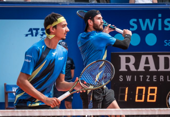 Andrea Vavassori (au fond) et Lorenzo Sonego, à Gstaad.