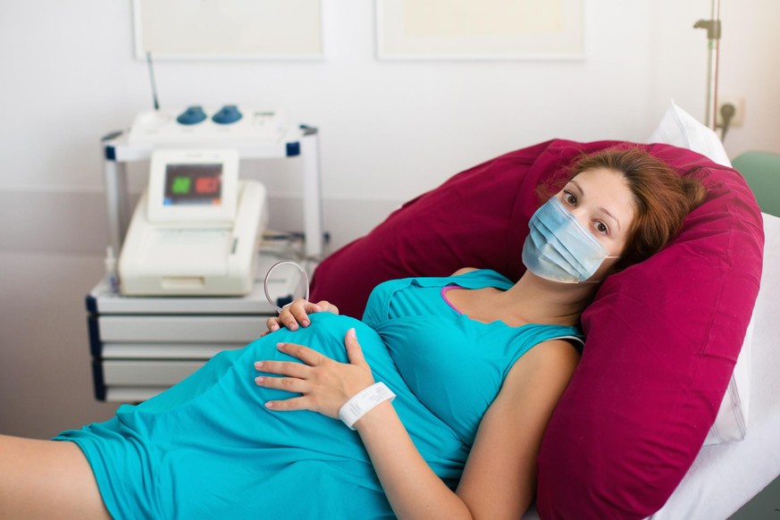Le Covid a tendance à augmenter le risque de complications inhérentes à la grossesse.