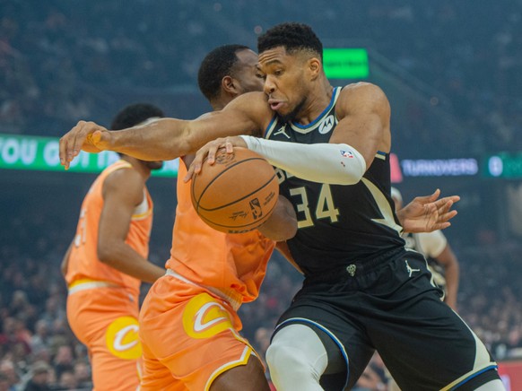Giannis Antetokounmpo n&#039;a pas fini le match contre Cleveland
