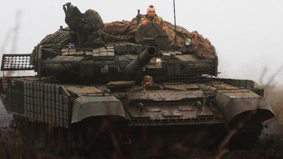 Le char T-90AK: il aurait été capturé par les troupes ukrainiennes.