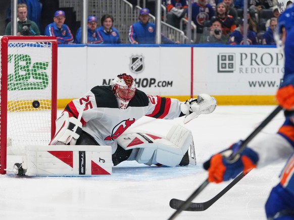 Jacob Markström a plié neuf fois face aux assauts des Islanders.
