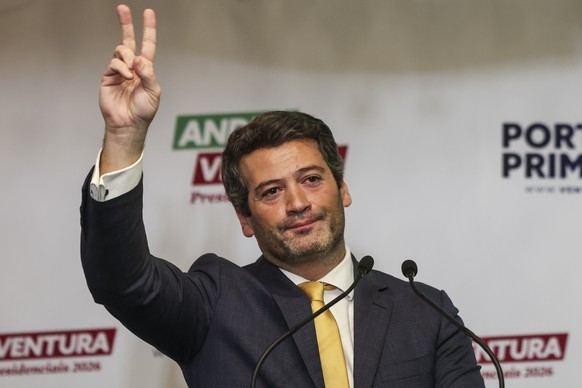 epa12660102 Portuguese presidential candidate Andre Ventura addresses supporters after advancing to the second round of the presidential elections at his campaign headquarters in Lisbon, Portugal, 19  ...