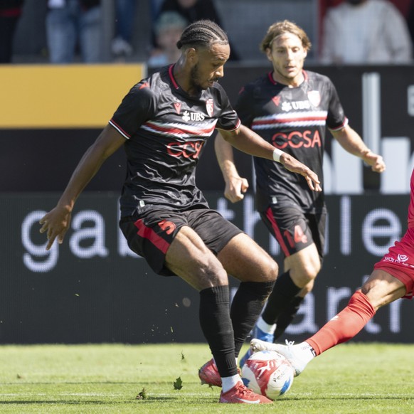 Noé Sow (à gauche) a inscrit le 2-1 pour Sion en première période.