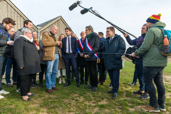 Gabriel Attal visiting a farm Les Jardins de Meslay - Parcay Meslay French Prime Minister Gabriel Attal meets Nicolas Sterlin, farmer and owner of farm Les Jardins de Meslay, farmers during a visit at ...