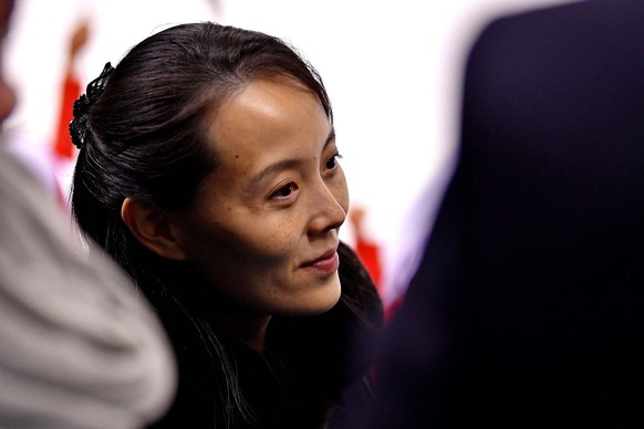 Olympics: Ice hockey, Eishockey Women team group, Mannschaftsbild, Totale B - SUI-KOR, Feb 10, 2018 Gangneung, South Korea Kim Yo-jong, sister of North Korean leader Kim Jong Un during women s ice hoc ...