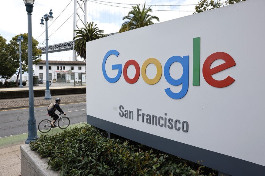 epa12368628 Google signage is displayed outside their office in San Francisco, California, USA, 10 September 2025. Google is laying off employees to streamline operations, and reduce cost. The tech gi ...