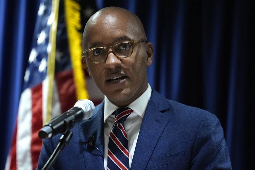 U.S. Attorney Damian Williams speaks about a drug trafficking case during a press conference at Federal Plaza in New York, Monday, Sept. 30, 2024. (AP Photo/Pamela Smith)
Damian Williams
