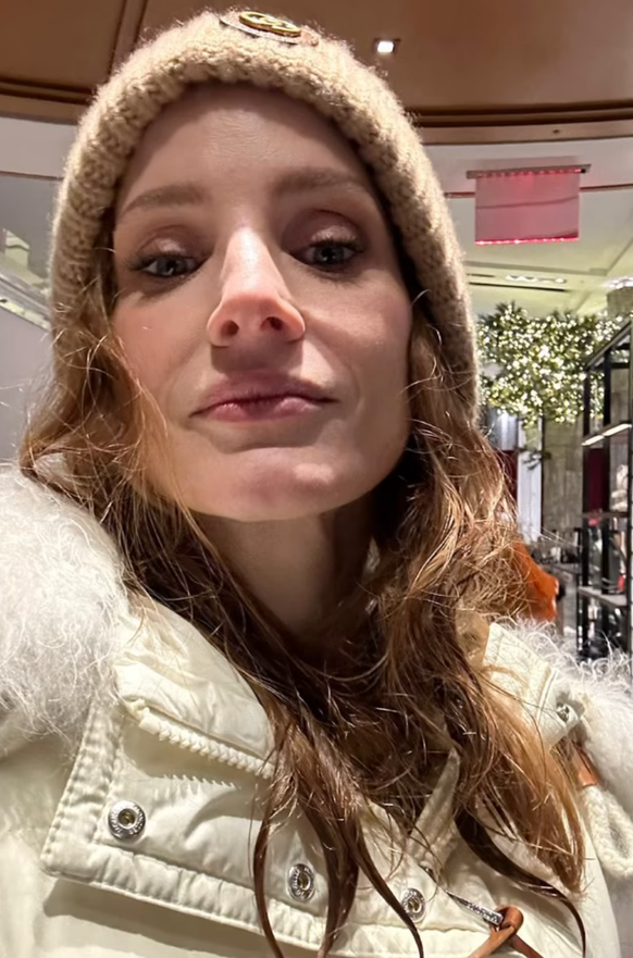 Jessica Chastain s&#039;est fait rincer à la parade de Thanksgiving