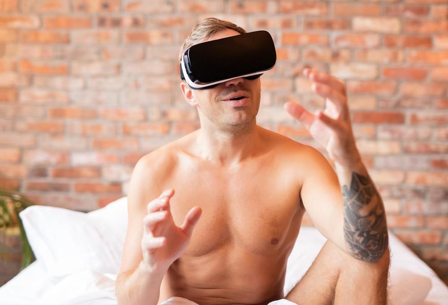 sexe technologie réalité augmentée virtuel amour amitié couple célibataire orgasme