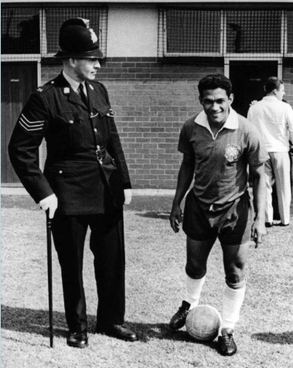 Garrincha en Angleterre en 1966.