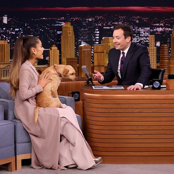 THE TONIGHT SHOW STARRING JIMMY FALLON -- Episode 0457 -- Pictured: (l-r) Singer Ariana Grande during an interview with host Jimmy Fallon on April 25, 2016 -- (Photo by: Andrew Lipovsky/NBCU Photo Ban ...