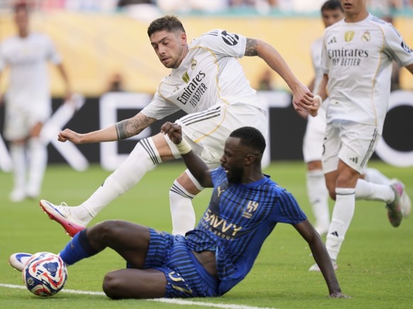 Federico Valverde (en blanc) et le Real Madrid n&#039;ont pas réussi à battre le club saoudien.