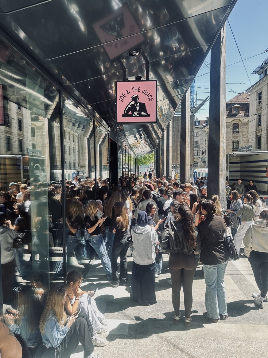 Genève: le nouveau Joe &amp; The Juice a été pris d’assaut.