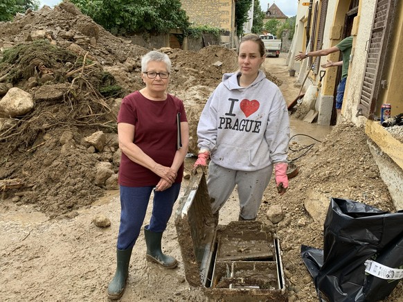 Viviane et Christelle, la maman et sa fille. Cressier, 25 juin 2021.