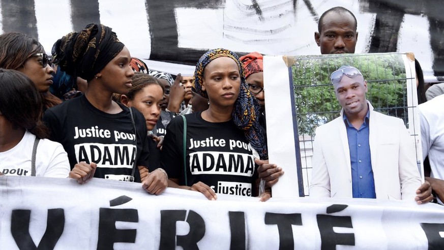 Adama Traoré justice marche val d&#039;oise france violences policières nahel police racisme