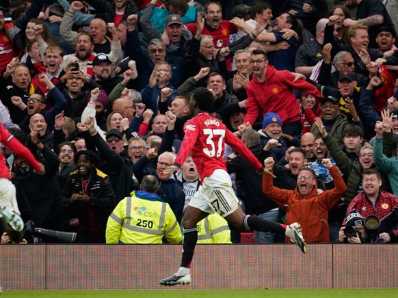 Kobbie Mainoo a plongé Old Trafford dans l'euphorie.