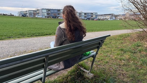 IV-Serie, Amélie bezieht mit 28 Jahren eine IV-Rente.