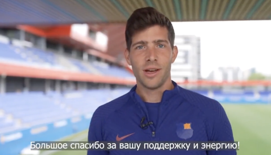 Le joueur du FC Barcelone, Sergi Roberto, a adressé un message dans une vidéo aux fans russes du club catalan.