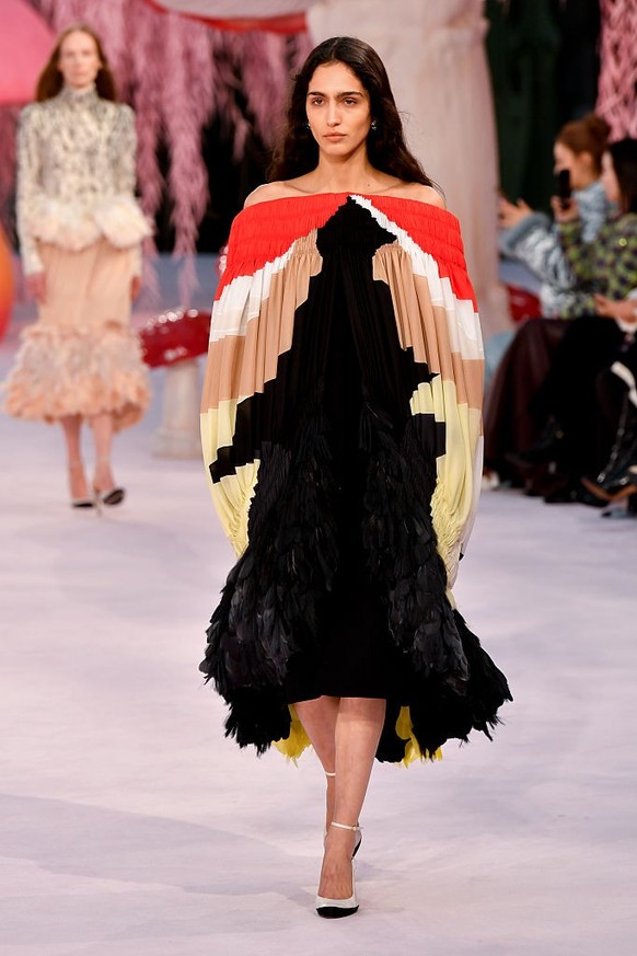 PARIS, FRANCE - JANUARY 27: (EDITORIAL USE ONLY - For Non-Editorial use please seek approval from Fashion House) Models walk the runway during the Chanel Haute Couture Week Spring/Summer 2026 show as  ...