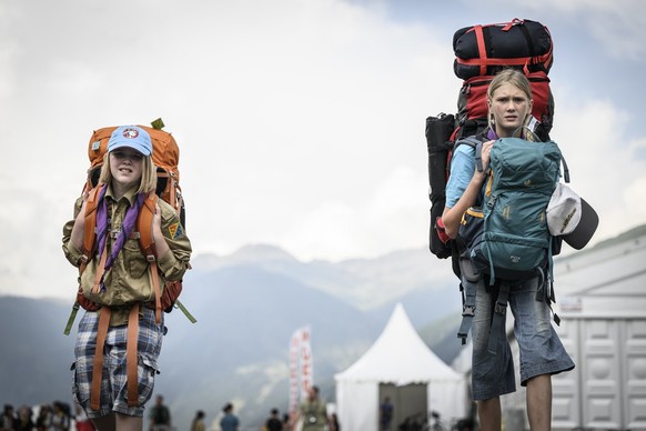 Les jeunes scouts arrivent au camping le premier jour du camp scout fédéral, mova, ce samedi 23 juillet 2022 dans la vallée de Conches à Ulrichen. Le plus grand camp scout de tous les temps aura lieu  ...