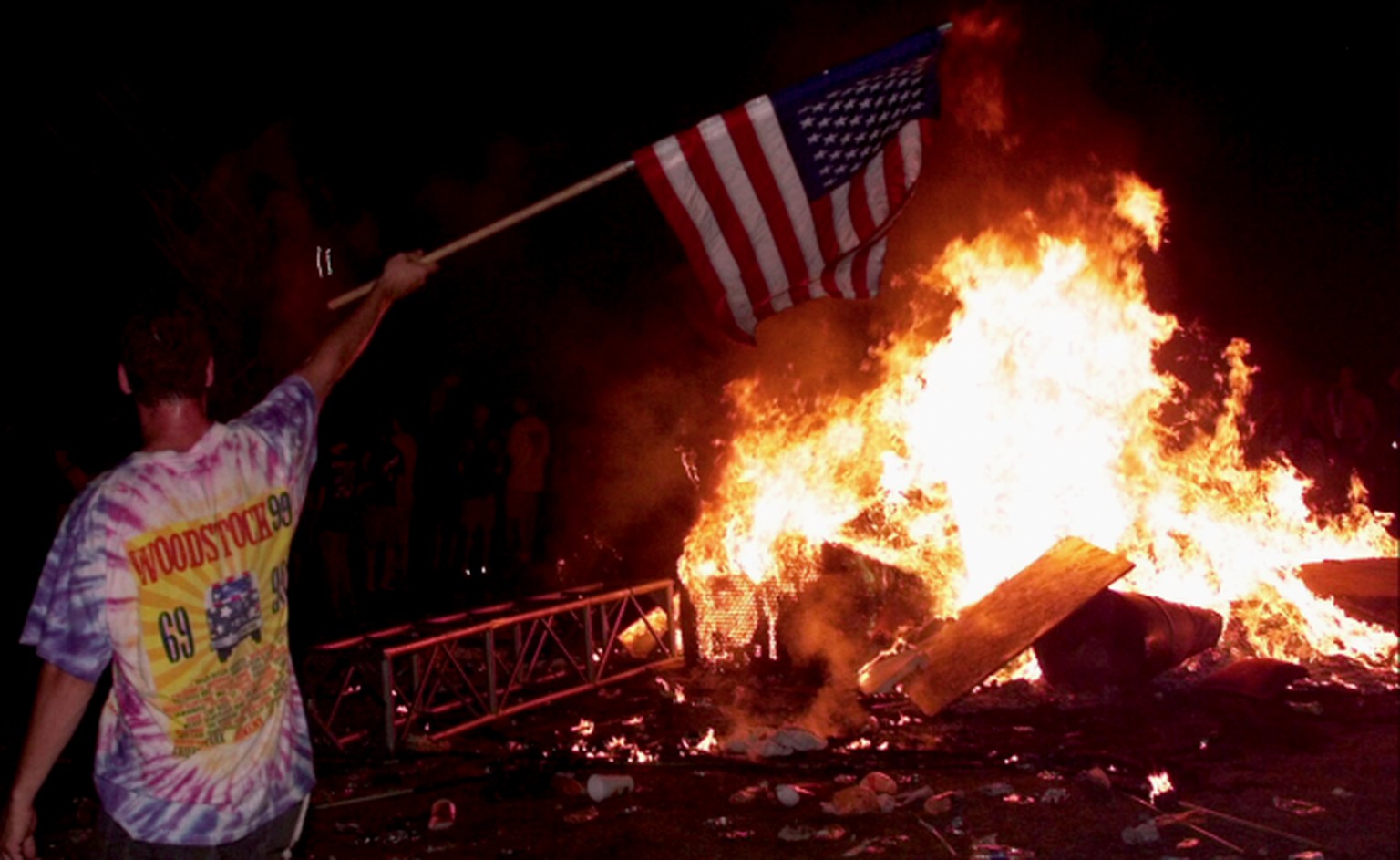 Chaos D anthologie Woodstock 99 Streaming Un documentaire Netflix raconte le chaos de Woodstock 99