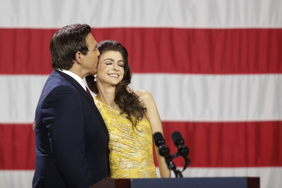 TAMPA, FL - NOVEMBER 08: Florida Gov. Ron DeSantis and his wife Casey DeSantis celebrate his victory over Democratic gubernatorial candidate Rep. Charlie Crist during an election night watch party at  ...