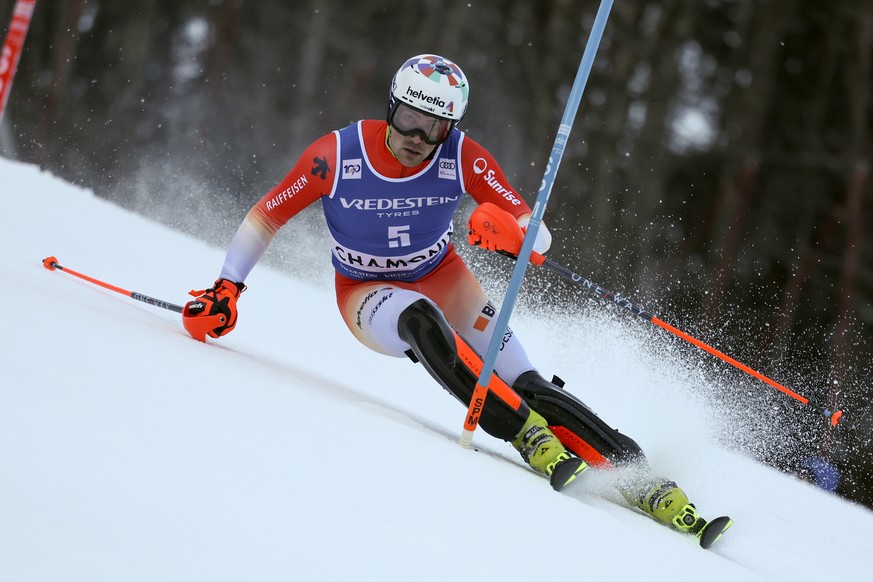 Switzerland&#039;s Daniel Yule competes in the first run of an alpine ski, men&#039;s World Cup slalom race, in Chamonix, France, Sunday, Feb. 4. 2024. (AP Photo/Marco Trovati)