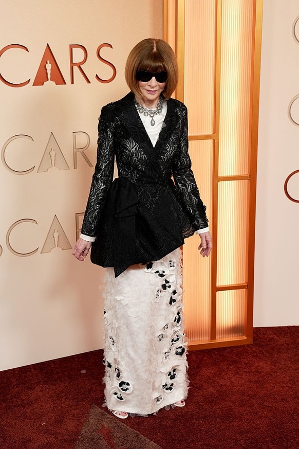 HOLLYWOOD, CALIFORNIA - MARCH 15: Anna Wintour attends the 98th Oscars at Dolby Theatre on March 15, 2026 in Hollywood, California. (Photo by Matei Horvath/FilmMagic)