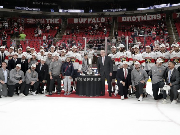 Les Florida Panthers ont conquis le troph閑 Prince of Wales, mais ils en veulent plus
