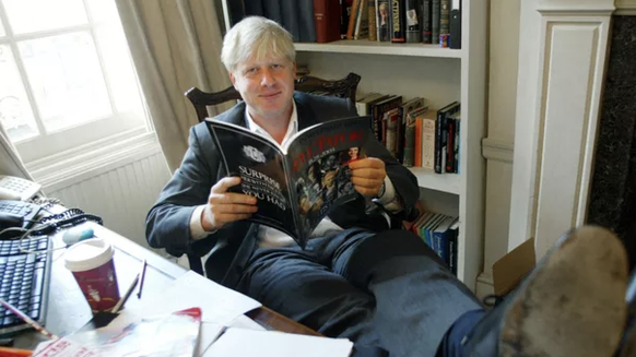 Boris Johnson, jeune journaliste, dans les années 1990.
