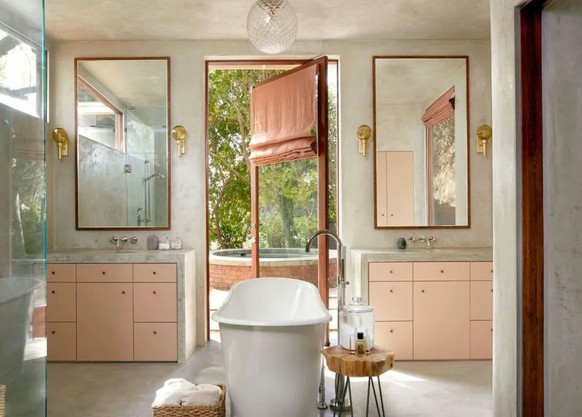 Des images de la maison de Dakota Johson, en vente pour 6 millions de dollars.