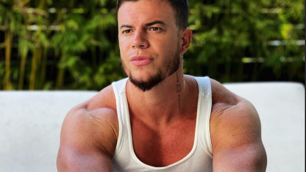 Suisse La Pornstar AD Laurent Choque Le Jura Avec Une Soir e
