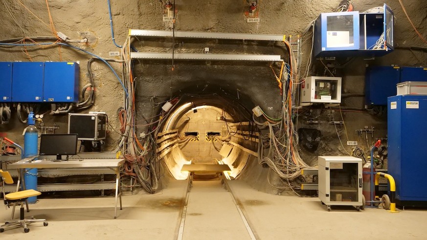 Reportage au laboratoire du Mont-Terri, au-dessus de Saint-Ursanne, dans le Jura.