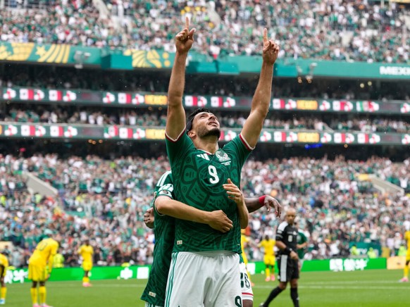 Raul Jimenez tout à sa joie d'avoir inscrit le 2-0