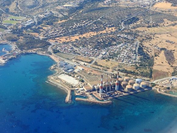 Dhelekia Power Station Zypern Grossbritannien kürzeste Grenzen der Welt