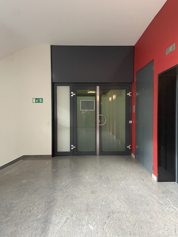 L'entrée arrière.