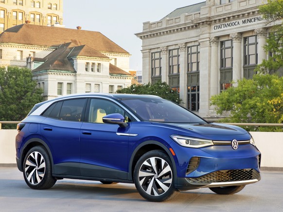 This photo provided by Volkswagen shows the 2021 ID.4. It boasts up to 260 miles of EPA-estimated range, and Edmunds found it can go even farther in real-world driving. (Daniel Byrne Photography/Court ...