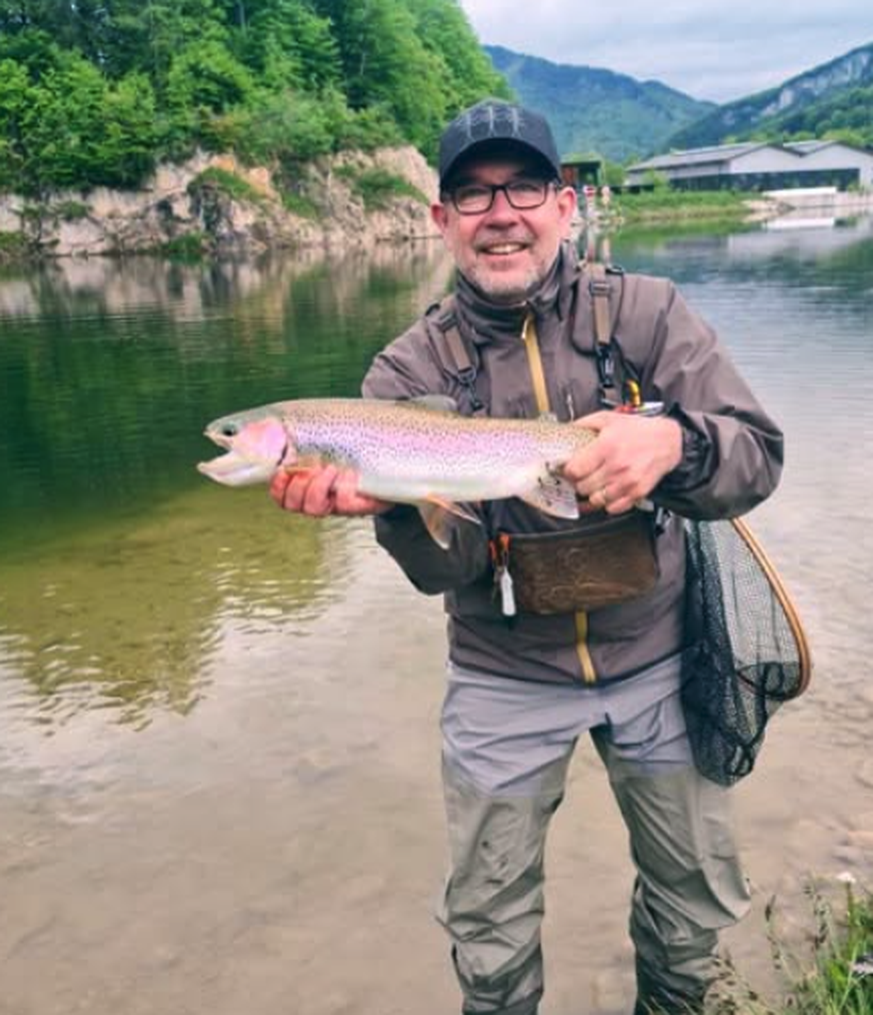 La pêche est un hobby pour Urs Fischer.
