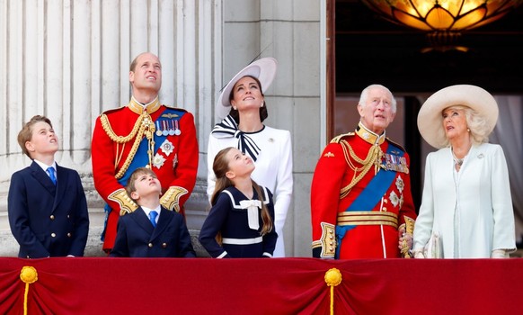 LONDON, UNITED KINGDOM - JUNE 15: (EMBARGOED FOR PUBLICATION IN UK NEWSPAPERS UNTIL 24 HOURS AFTER CREATE DATE AND TIME) Prince George of Wales, Prince William, Prince of Wales (Colonel of the Welsh G ...