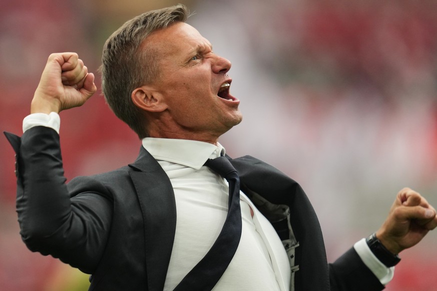 Canada head coach Jesse Marsch celebrates his team's victory in the World Cup Group B soccer match against Qatar in Vancouver, British Columbia, Thursday, June 18, 2026. (AP Photo/Abbie Parr)