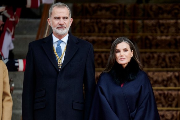 MADRID, SPAIN - NOVEMBER 29: King Felipe VI of Spain (R) and Queen Letizia of Spain (L) attend the solemn opening of the 15th legislature at the Spanish Parliamen on November 29, 2023 in Madrid, Spain ...
